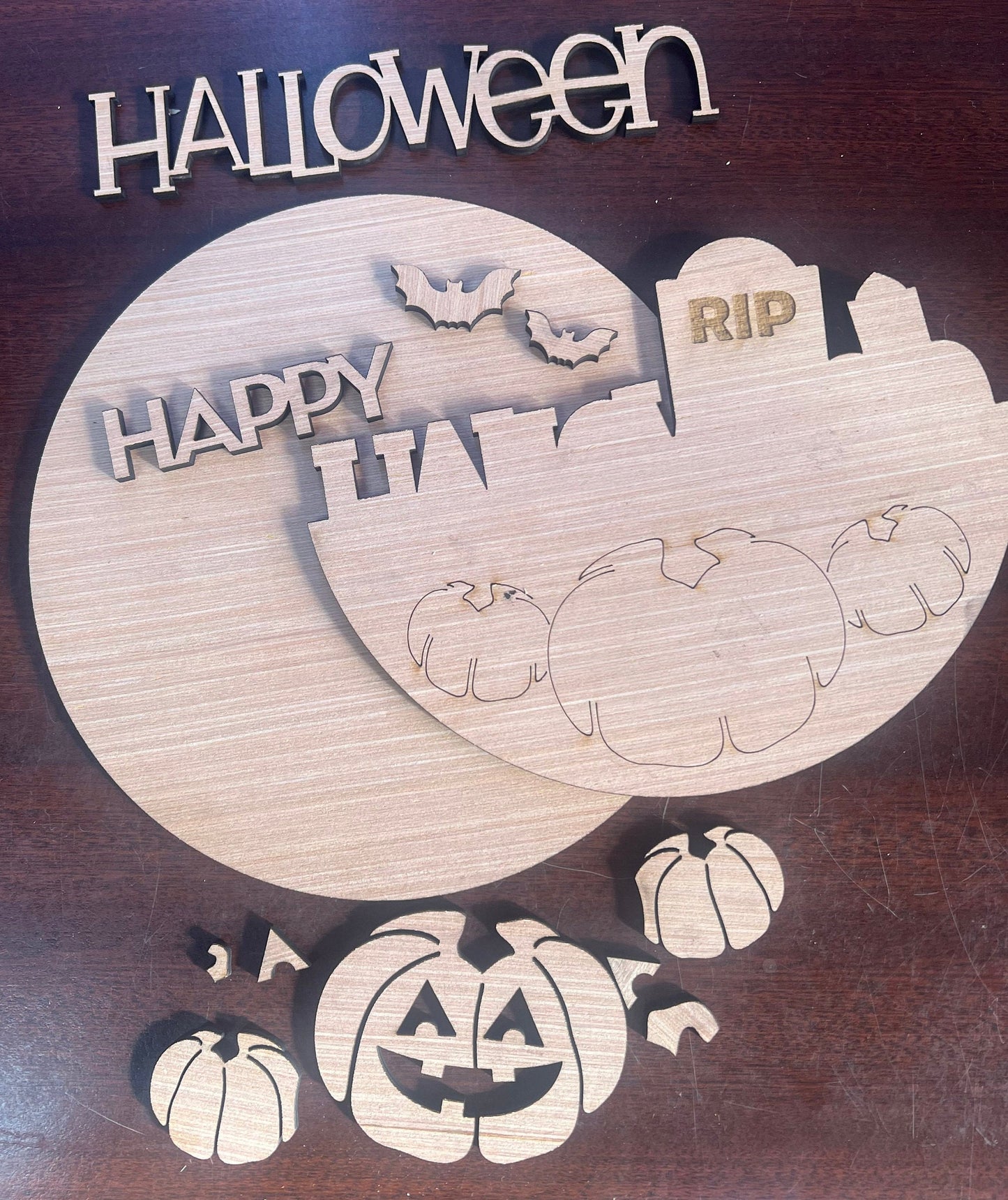 Halloween Graveyard Door Hanger DiY
