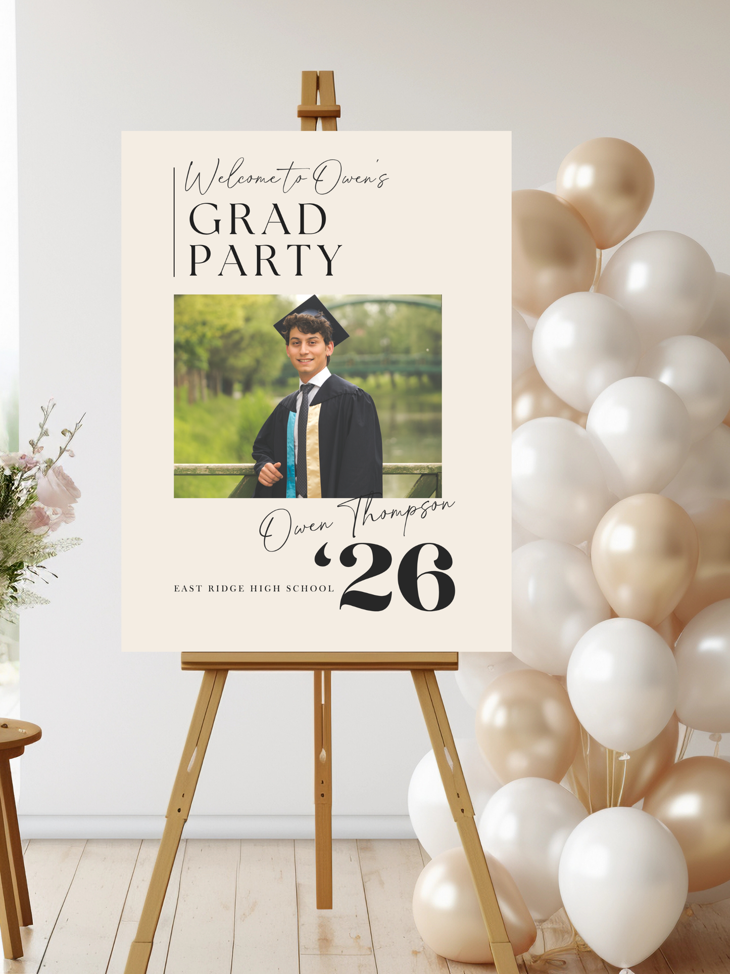 Welcome To Custom Grad Party 18"x24" Sign
