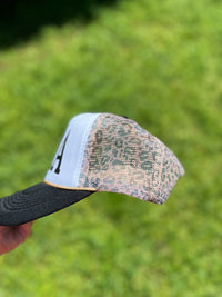 OKLA Cheetah Trucker Hat