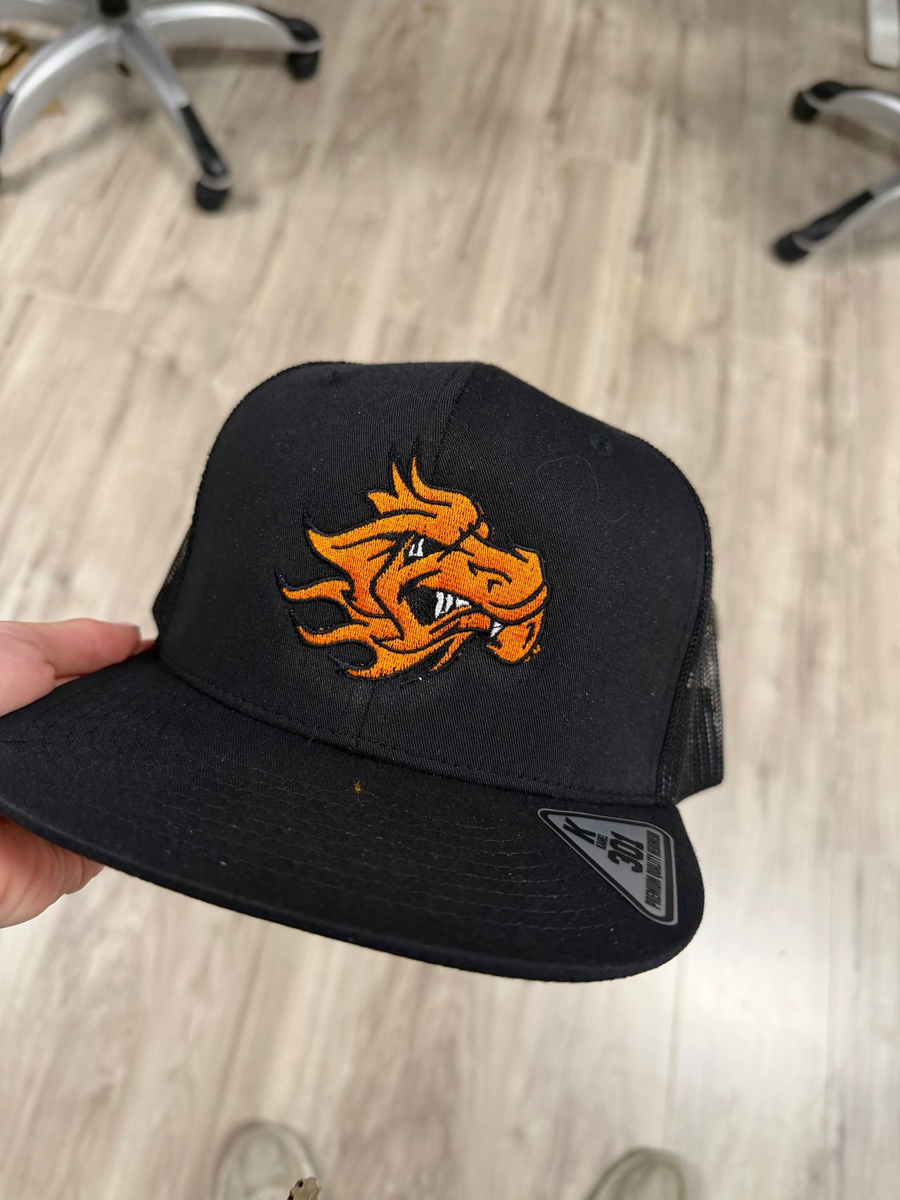 Dewar Dragons Embroidered Richardson Hat