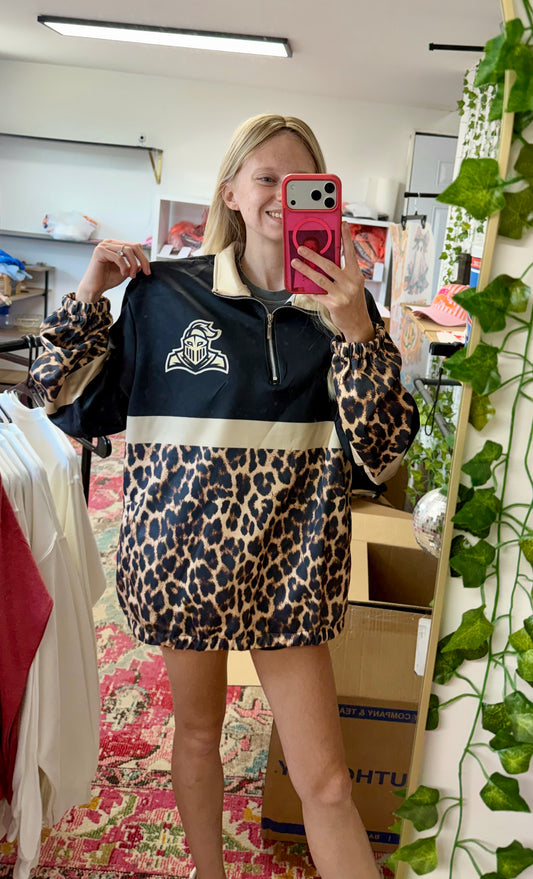 Cheetah Mascot Scuba Pullover