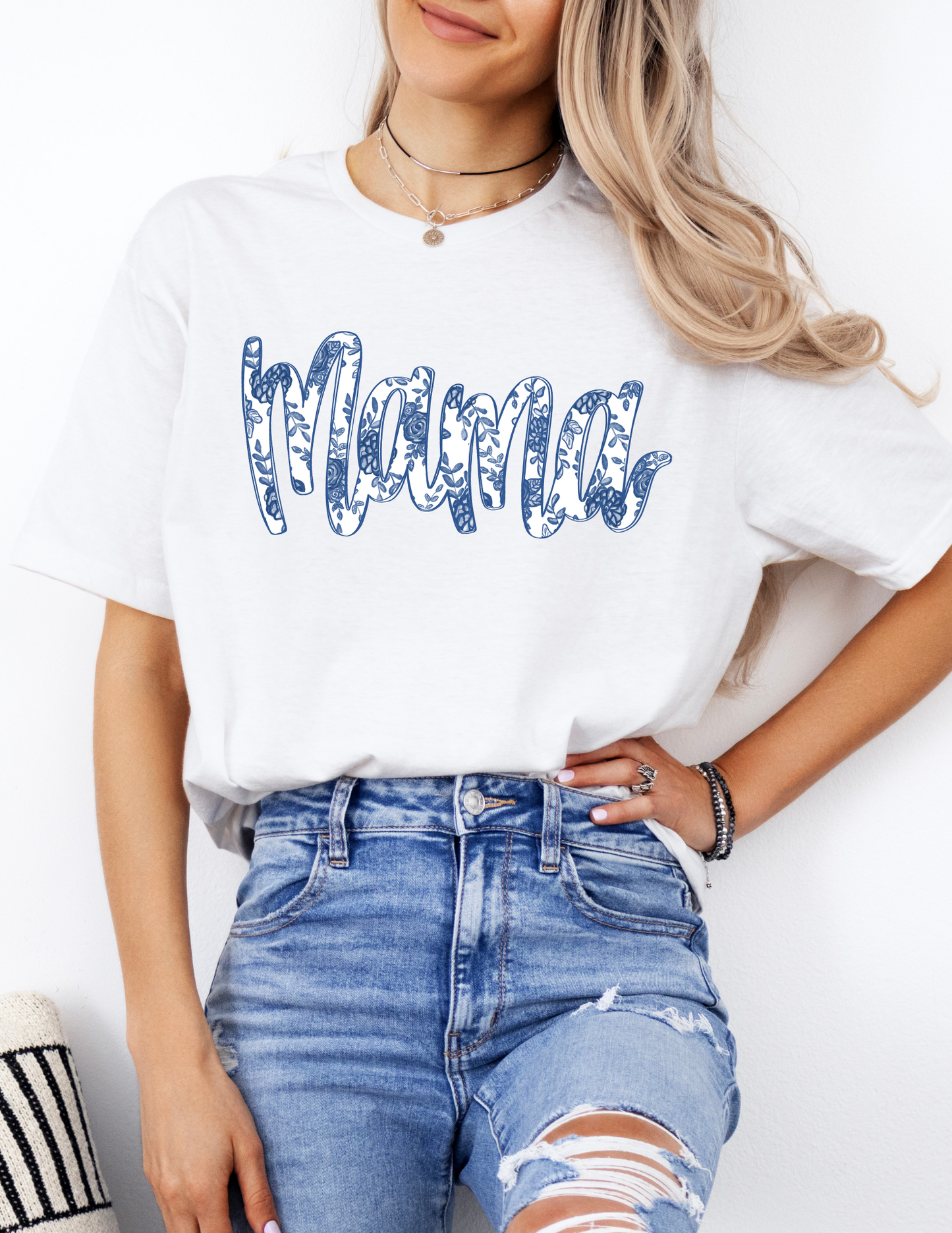 Blue Willow Mama T-Shirt