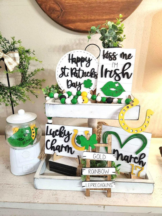 St Patrick's Day Wood Tiered Tray DiY