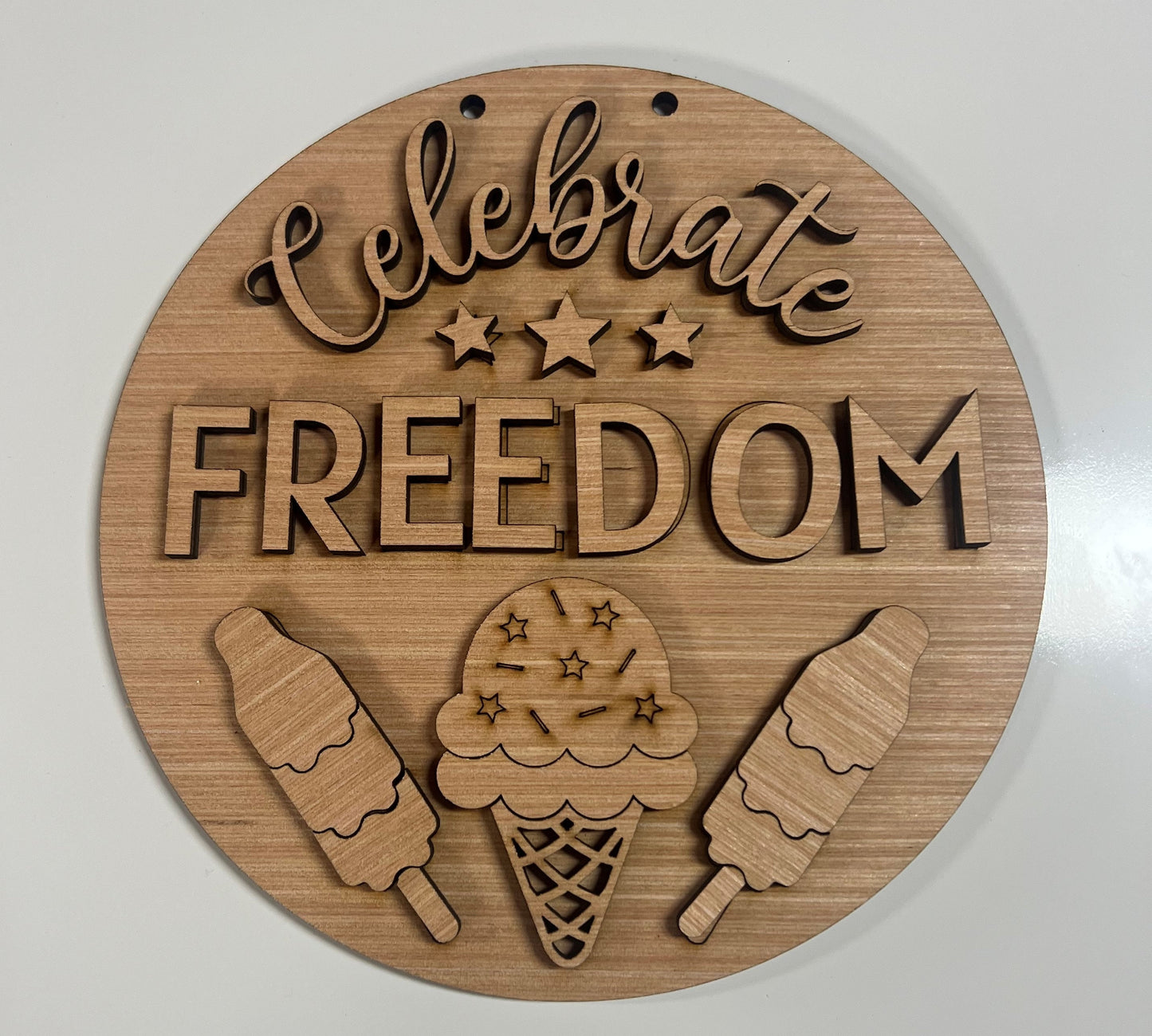 Celebrate Freedom Door Hanger DiY