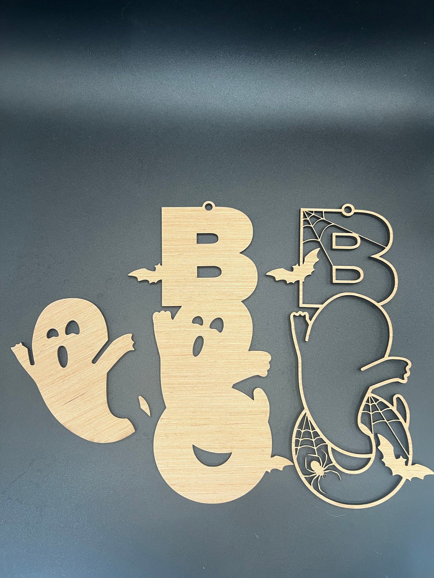 18" BOO Ghost Door Hanger DiY