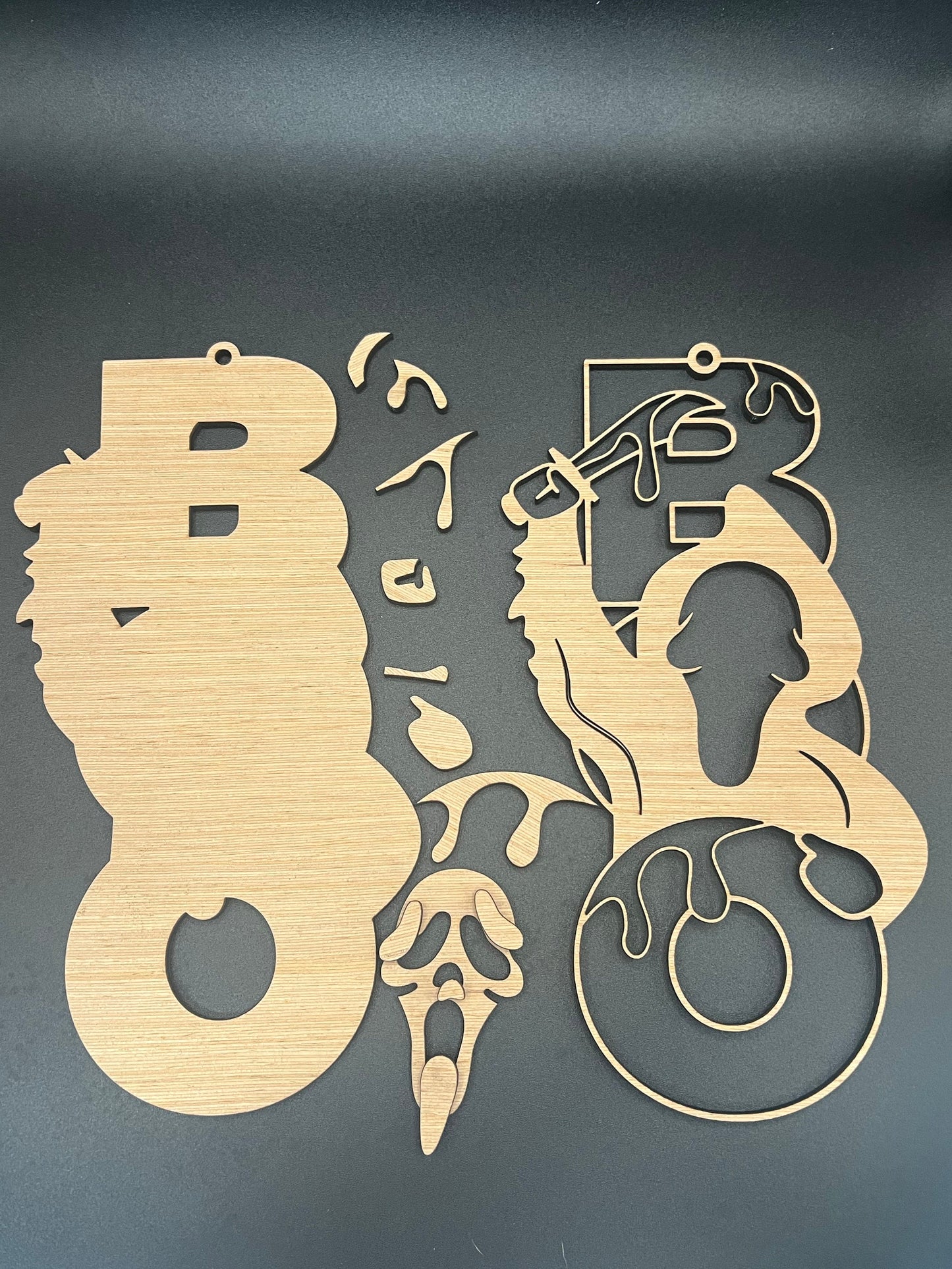 18" BOO Ghost Face Door Hanger DiY