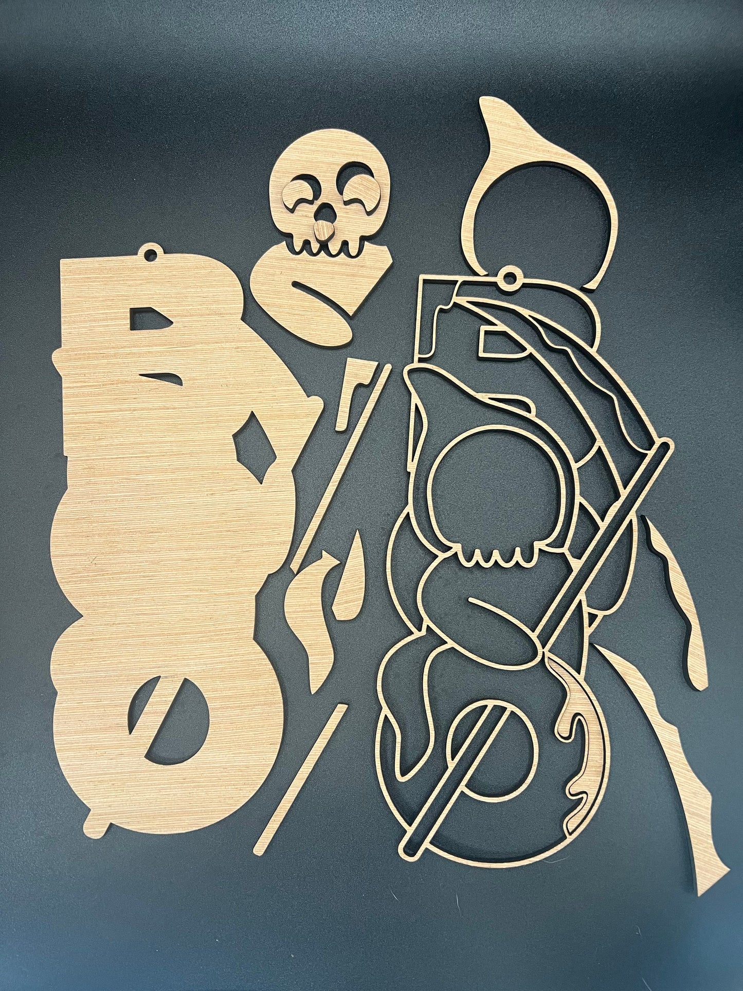 25" BOO Grim Reaper Hanger DiY