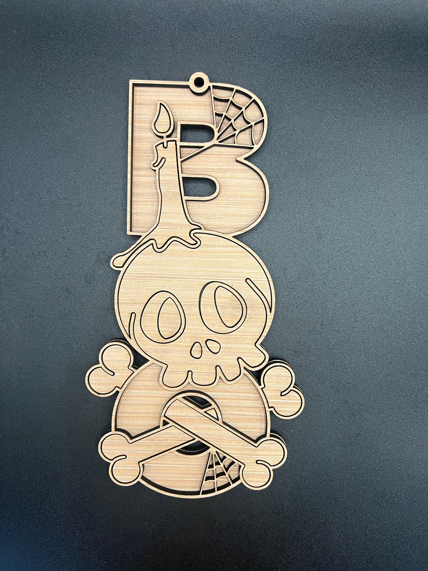 25" BOO Skull Hanger DiY