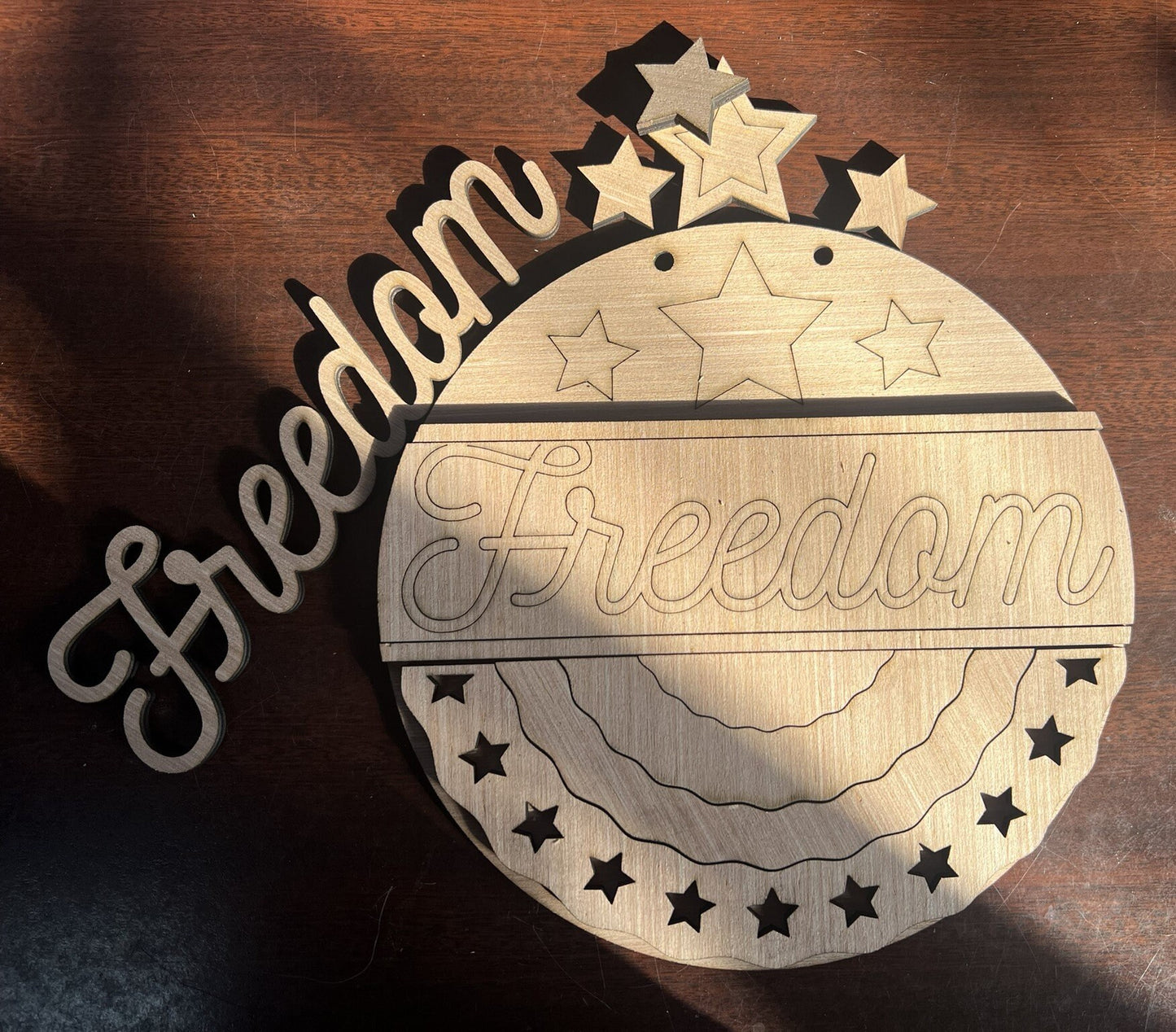 Freedom Wood Door Hanger DiY