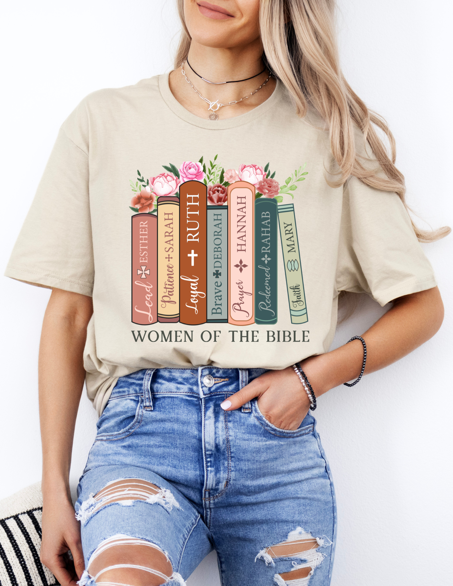 a woman wearing a t - shirt that says women of the bible